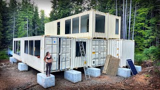 TIMELAPSE - BUILDING a SHIPPING CONTAINER HOME with NO EXPERIENCE OFF GRID - VLO