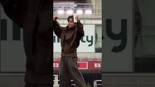 V – BTS returns | Soundcheck Day 1 #Taehyung #BTS #BTSArmy #Kpop #BTSTour 📹: tz1rohn