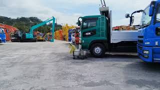 HERE AT UNITED AUCTIONEERS SUBIC BAY FREEPORT ZONE JAPAN SURPLUS TRUCK 500K TO 1MILLION SOLD AS BID