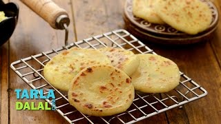 Paneer Kulcha, Paneer Kulcha Made with Dahi, Curd by Tarla Dalal