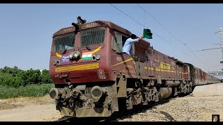 The Maharajas' Express in Bikanerट्रेन नहीं पटरियों पर दौड़ता 5 स्टार होटल,देश की सबसे महंगी ट्रेन,