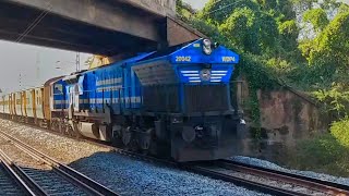 Vishwamanava Express's fastest action Under Bridge | Belagavi - Mysore Jn | INDIAN RAILWAYS VIDEOS