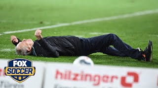 Eintracht Frankfurt captain David Abraham takes out Freiburg manager WWE style | FOX SOCCER
