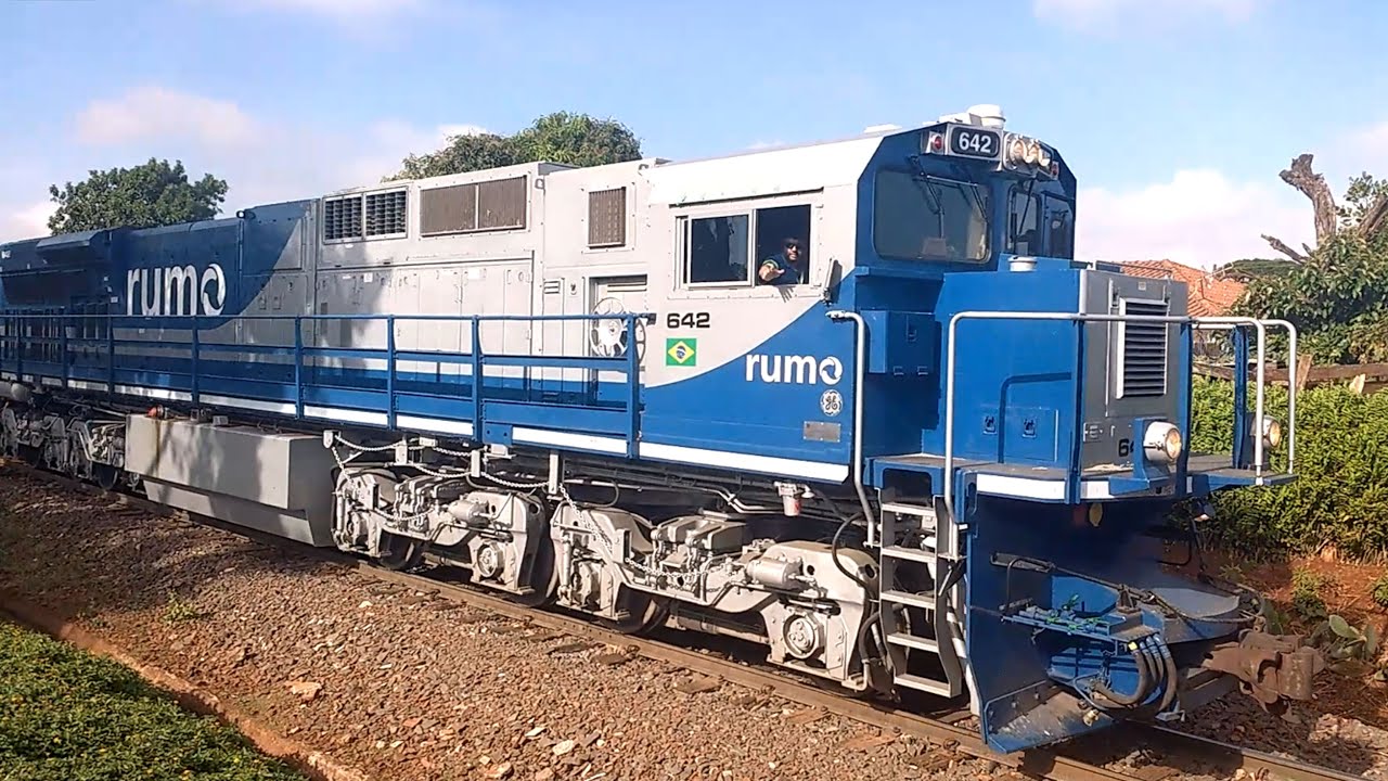 Trem Com Ge Es43bbi Rumo 642 E 8326 Youtube