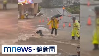 雨彈狂炸中部　台中騎士受困、鹿港天后宮變泳池｜#鏡新聞