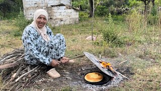 اجيو شوفو طريقة ناس زمان كيفاش كطيبو الخبز المقلوب