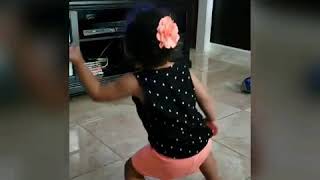 BABY SHOWS US HOW TO DANCE