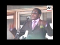 Mugabe return from UN, comments on land reform, MBeki
