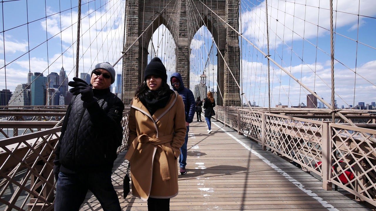 ⁴ᴷ Walking Across The Brooklyn Bridge To Manhattan In New York City ...