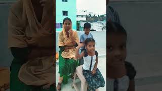 అయ్యో తెలీదే చెయ్యి పైకి లేపుదాం 🤣🤣 #shorts #shortvideo #funny #comedy #trending #viral #ytshorts