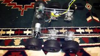 6WD Robot Turning in Place