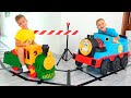 컬렉션 아이 비디오 - 장난감 기차 블라드와 니키 놀이