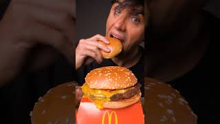 McDonalds Burgers 🎵 Do You Sing When You Eat? 😂