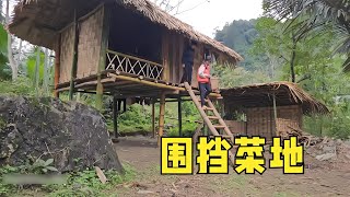 男孩和小雪下山買安全網，回來以后包圍自己開發的土地 #荒野求生 #荒野独居 #求生挑战 #生存挑战 #荒野