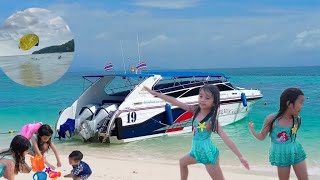 อันนา อันดา | เที่ยวทะเลภูเก็ตหาดกะรน น้ำใสมาก วิวภูเขา ป่าป๊าโดนทรายดูดขาติด | Kids AnnaAnda🍭 Ep.69