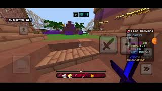 jugando bedwars en servidores de Minecraft