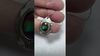 #斑彩石吊墜 #斑彩石 #加拿大斑彩石 #Ammolite