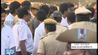 Congress \u0026 BJP members fight in mangalore - ನ್ಯೂಸ್ ಹೆಡ್ಲೈನ್ಸ್ News bulletin 27 Mar 14