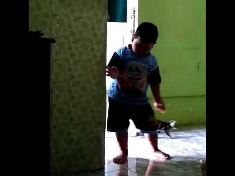 bocah joget jaran goyang sambil nganu bocah joget jaran goyang sambil nganu