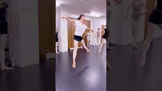 アレグロ（allégro）#バレエスタジオラコント#バレエ#バレエレッスン#ballet #balletclass #東京バレエ団 #金子仁美