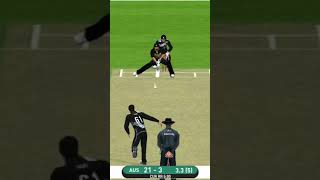 Ish Sodhi took wicket of Glenn Maxwell/ Australia vs New Zealand Final