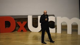 La importancia de la negociación | Carlos Gómez | TEDxUCM