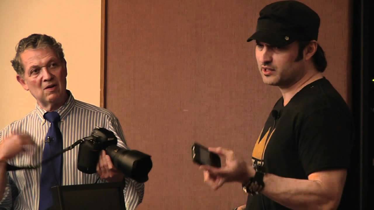 FULL SPEECH - Filmmaker Robert Rodriguez Talks About "El Rey," His ...