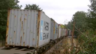 HD Freightliner 66501 hauls an Intermodel Train through Harringay Green Lanes