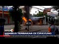 Korsleting Listrik, Minibus Hangus Terbakar di Cipayung, Jakarta Timur - SIP 08/10