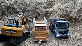 BEST!! RC Model Excavator Dredging soil and rock loader to Dump Trucks |  construction vehicles