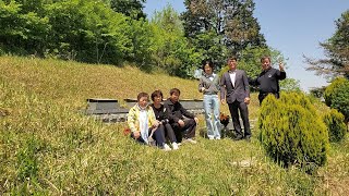 너희는 한번 안나오나? 하시던 그목소리...양지바른 언덕에 잠들어 계시는 매형을 뵙고왔다.