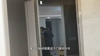 浴室柜镜子对门我们怎么解决