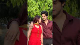 Kase lgi Aapko ye love story ❤️😍 #bollywood #music #shortvideo #foryou #viral #love #couple #trend