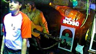 Baunthi singt  Dick und durstig im Karaoke Fun Pub Stuttgart http://www.funpub.de