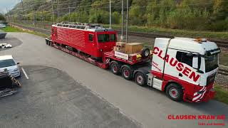 Ablad der Lok HGE 4/4/II durch die Firma Clausen Kran