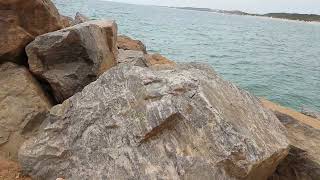 terjun bebas ala bule...jumping on the water at :DONGARA DWNISON port..