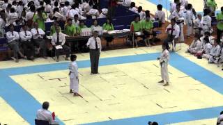 JKA　2011年全国大会　小学生　小6女子組手　1回戦