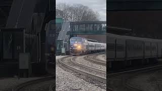 MNCW P32AC-DM #227 arrives \u0026 departs Peekskill Ft @Tri-StateGuy