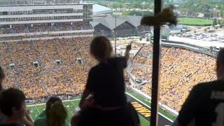 Iowa Hawkeyes' new tradition is more than just a wave | ESPN