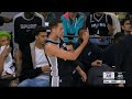 Zach Collins flips off the ref after getting ejected while walking to the bench 😂