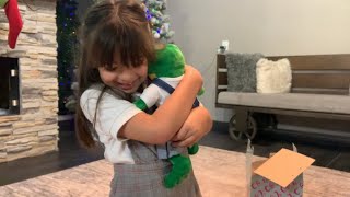 Me llego mi ranita de lara campos oh yeah! 🐸💛 #youtubevideo #youtubekids #laracampos  #kidsvideo