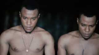 (SA TRIS) Omaj Les Jumeaux Official Video