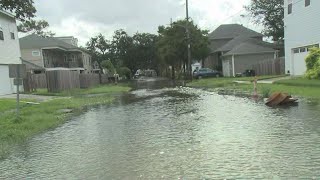 Lakeview resident hopeful water recedes so he can use his generator