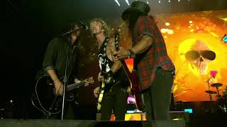 Guns N' Roses - Paradise City Live with Dave Grohl at BottleRock Napa Valley