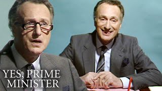 Hacker's Address and Humphrey's Advice | Yes, Prime Minister | BBC Comedy Greats