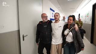 Omer Wenkert is finally free and arrives at the hospital in Israel