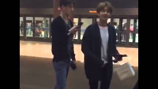 150320 Baekhyun Sehun @ Taipei Airport © Jimmie_