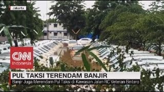 Ratusan Taksi Terendam Banjir