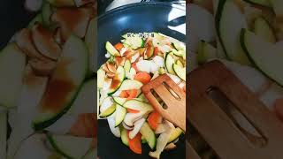 Quick and easy zucchini recipe, low-fat nutritious and delicious/simple method/lose weight