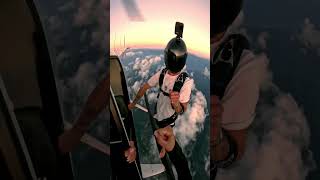 SKYDIVING in PARADISE!! Hawaii Sunset Skydive